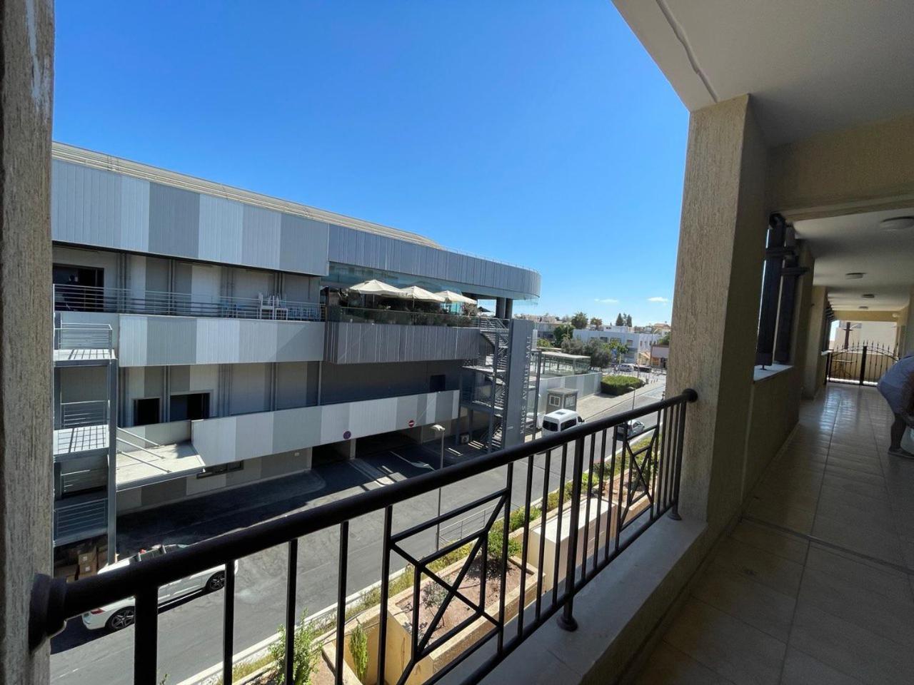 Queens Gardens Paphos 外观 照片